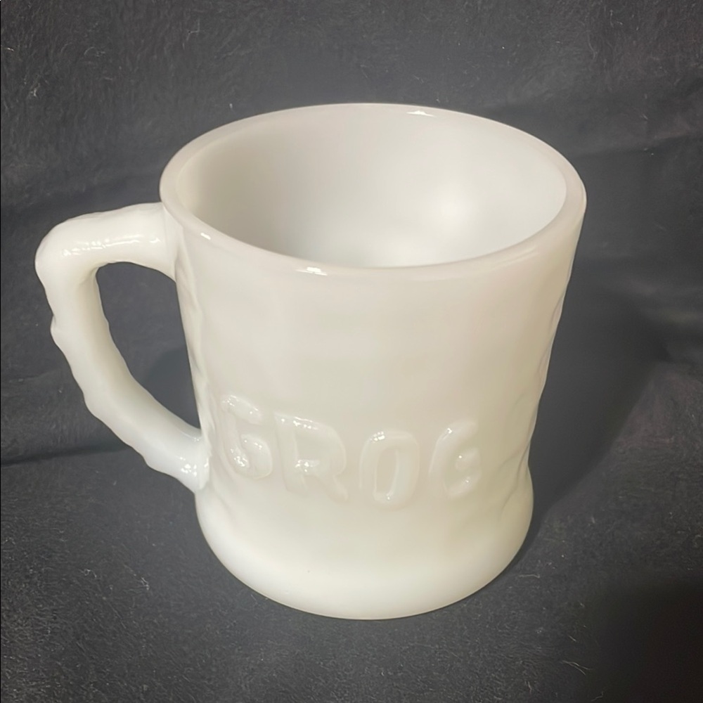 Vintage 1970’s Fire King Grog White Milk Glass Mug EC - Picture 9 of 9